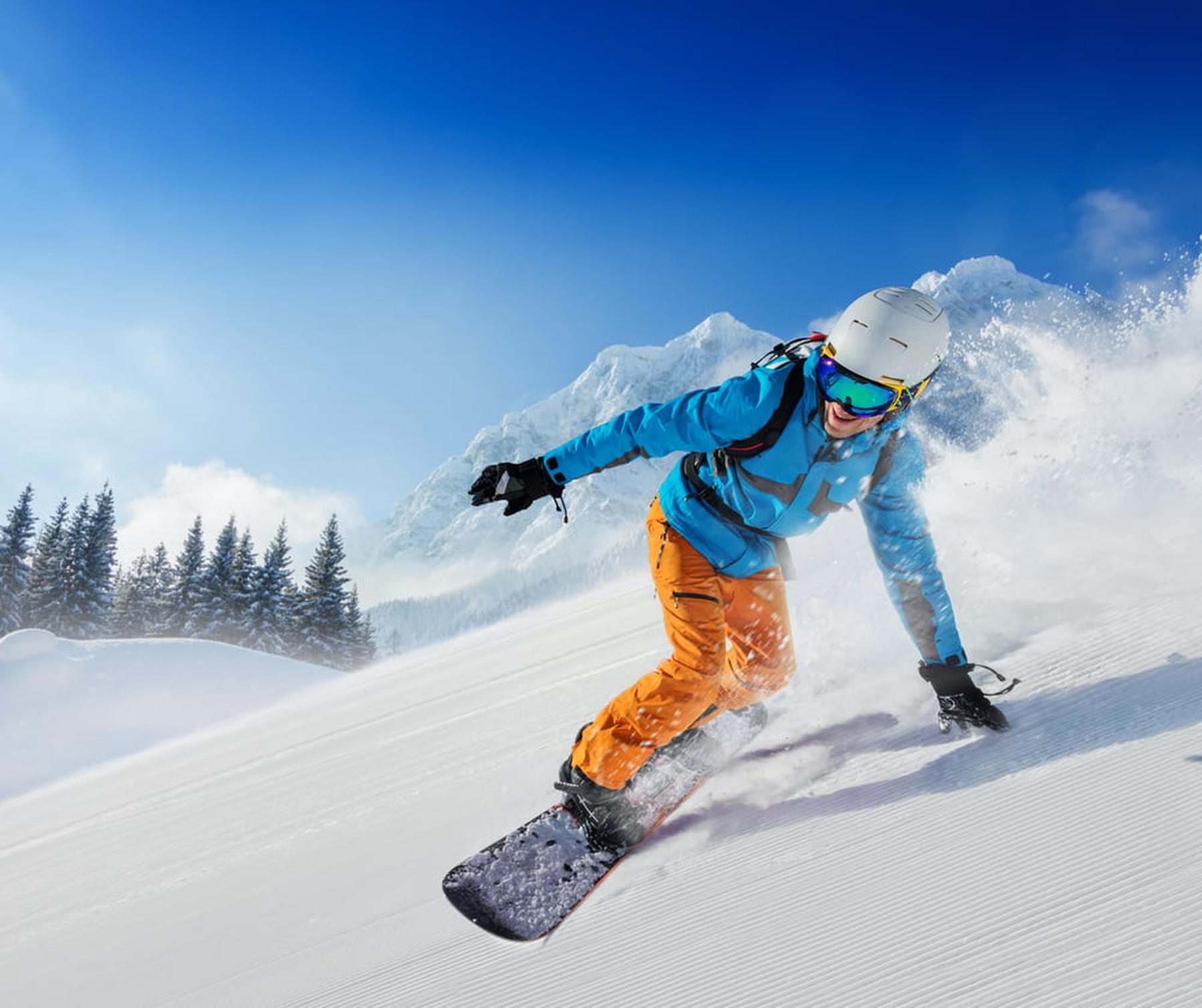 Wintersport: man op snowboard